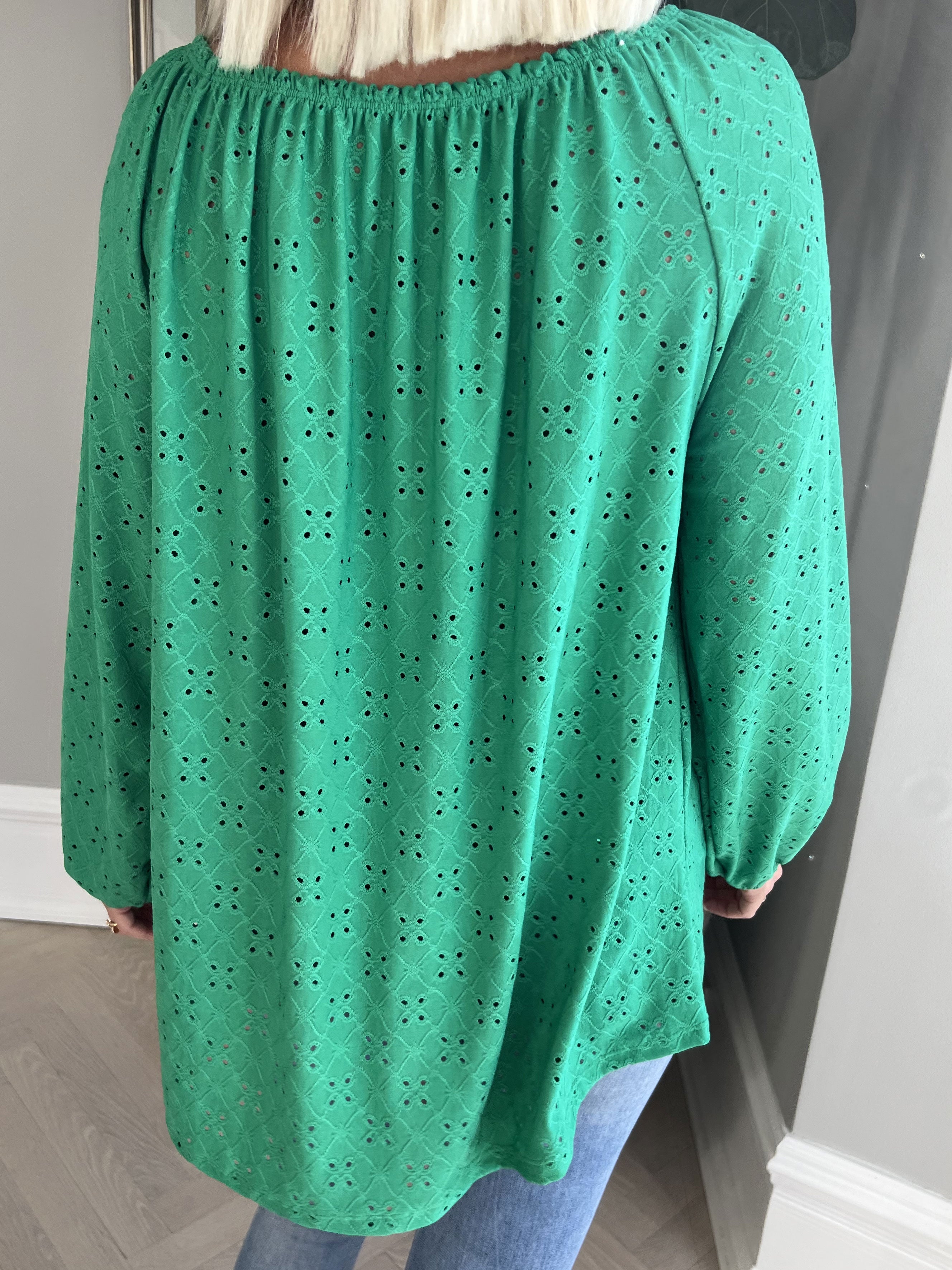 Mimi - Sød blød tunika med broderinger